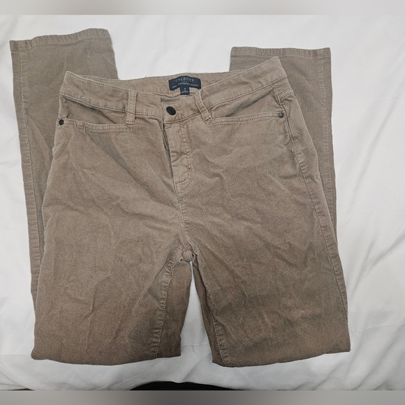 Talbots Tan Corduroy Straight Leg Pants! - Picture 2 of 7